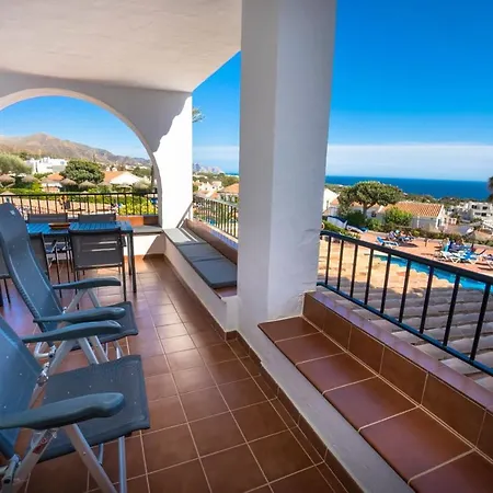 Capistrano Village 15 Menyber Nerja