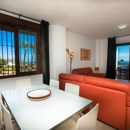 Capistrano Village 15 Menyber * Nerja